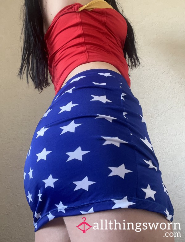 S**y Wonder Woman Costume! Worn With No Panties 🦸‍♀️