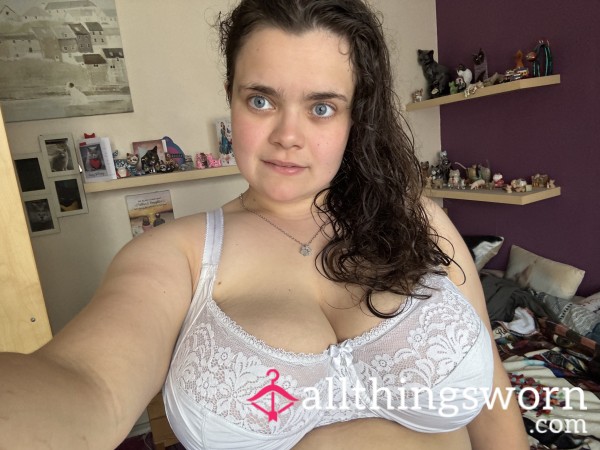 36GG White Underwired Bra 🤍