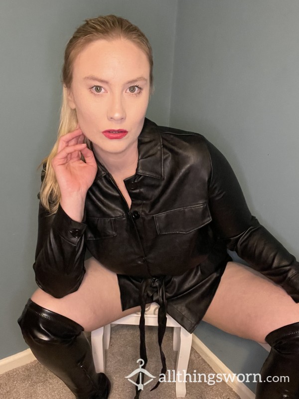 6 Mins 44s Leather Coat, PVC Thigh High Heels, Dirty Talk Dildo Fuck And Squirt