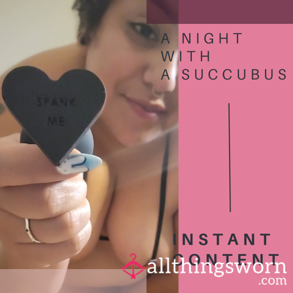 A Night With A Succubus (BBW, Feet, Facesitting, Bu*t Plug)