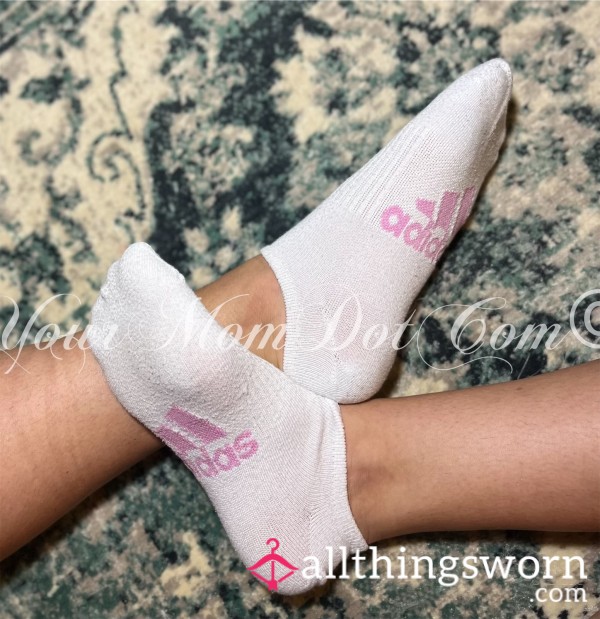 🧦 Adidas Socks- Pink