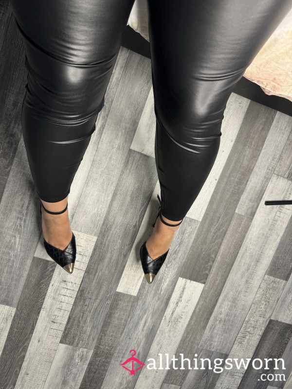 Black Leather Leggings 😜