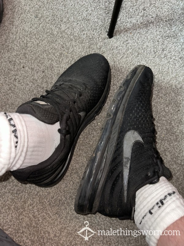 (SALE - £15 Off) Worn Black Nike AirMax 2017 Trainers/Sneakers - Size UK9/US10