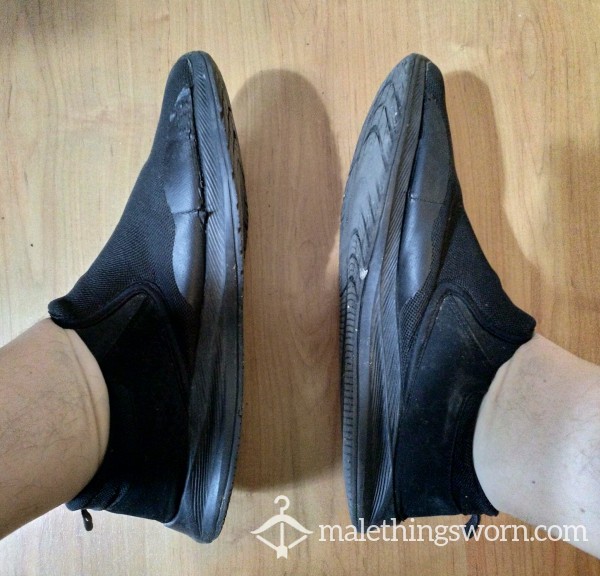 Black Slip-On Sneakers - Size 11,5 (UK) 45 (European)