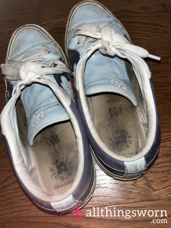 Blue Converse SUPER WORN