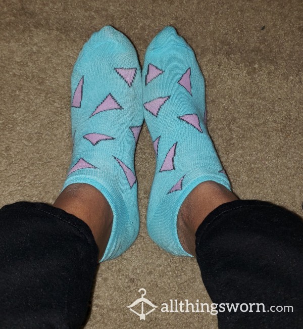 Blue W/ Purple Triangles Ankle Socks (120hr Wear)