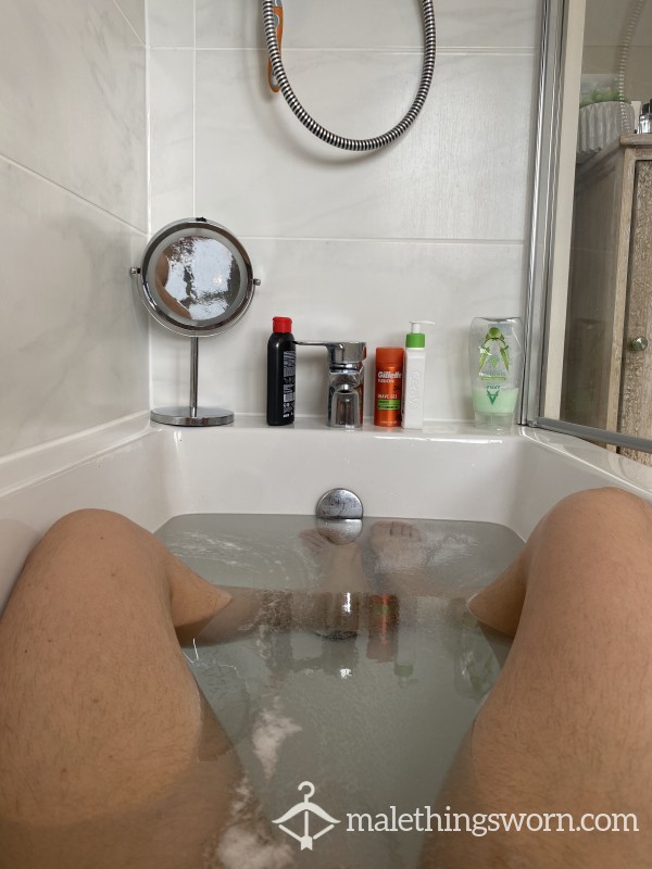 Cumming In Hot Bath 🥵