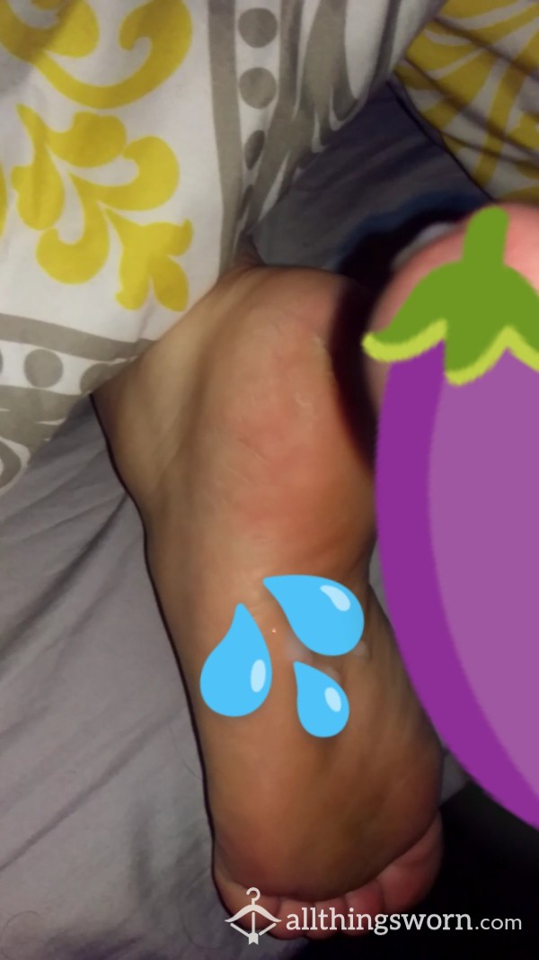 Cumming On The Soles Of My Feet