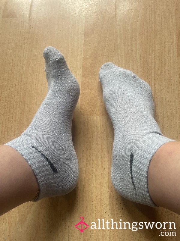 Cute Grey Trainer Socks, 3 Day Wear - Very Smelly