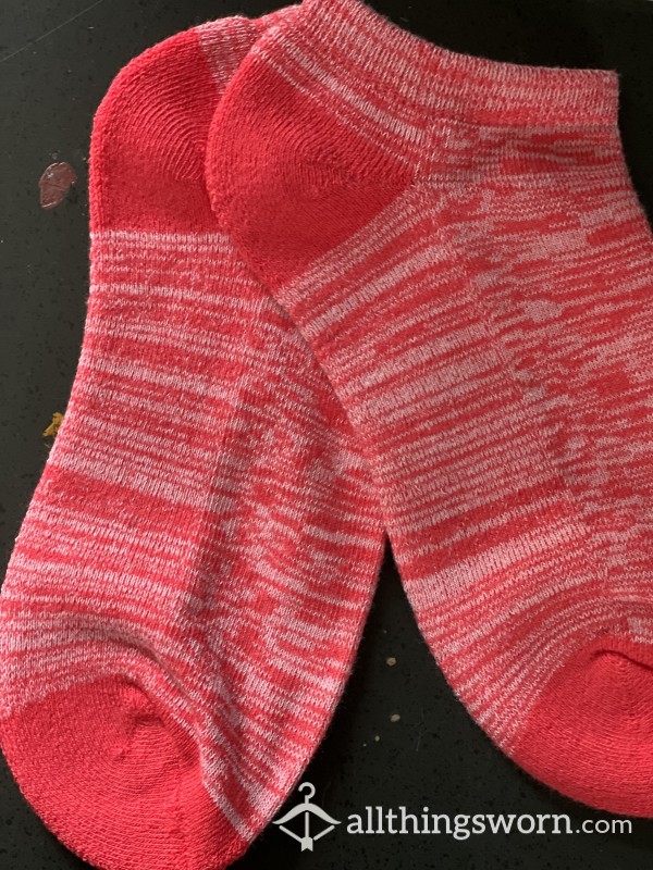***SOLD***Dark Pink Ankle Socks