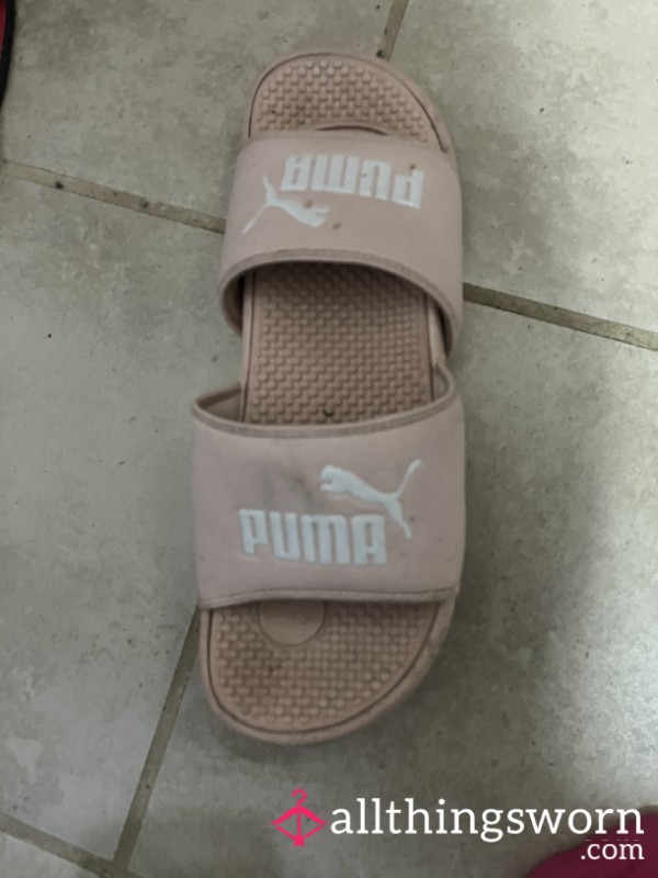 Dirty Pink Puma Slides