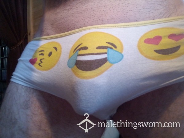 Emoji Smiley Cotton Knickers Size 16, Lovely Smiley Face On Your C*ck, Hmmmm