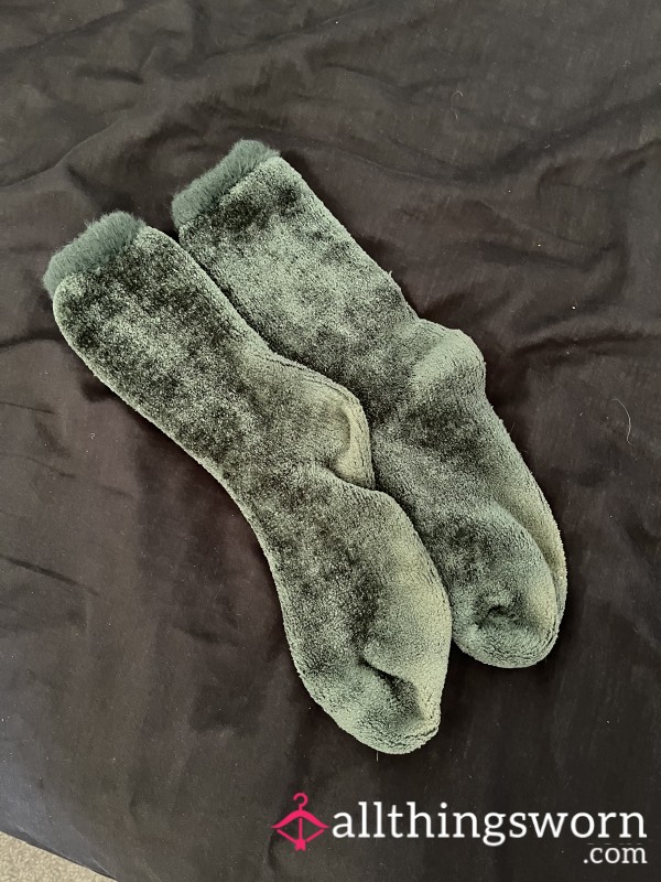Fluffy Green Bed Socks