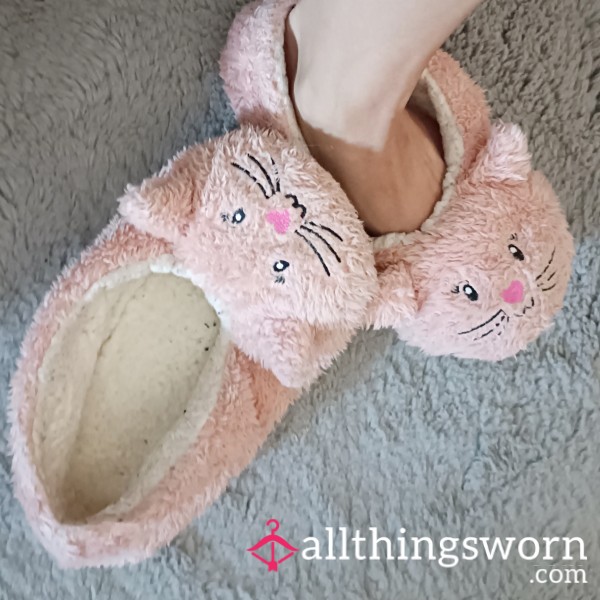 Fluffy Kitty Slippers Pink