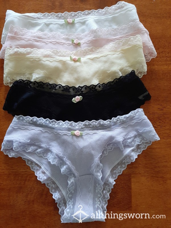 Full Back Panties With Flower Detail And Lace Trim **LAVENDER, PINK AND YELLOW HAVE SOLD**