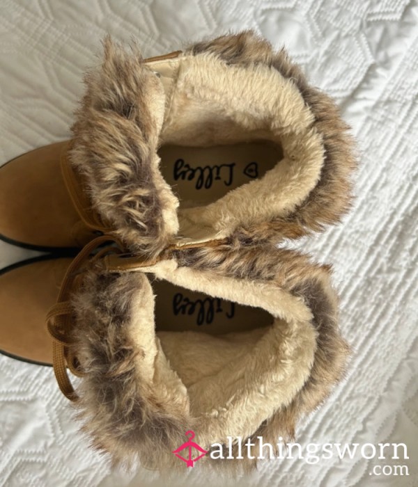 (Sold) Fur Lined Boots