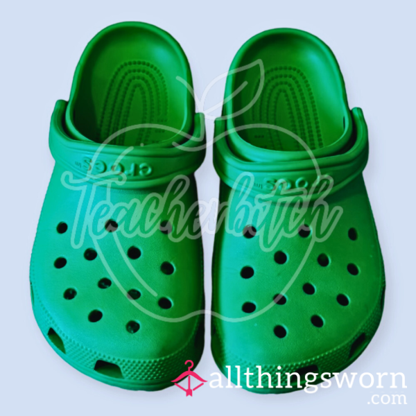 Gra** Green Cla**ic Crocs | US Size 8