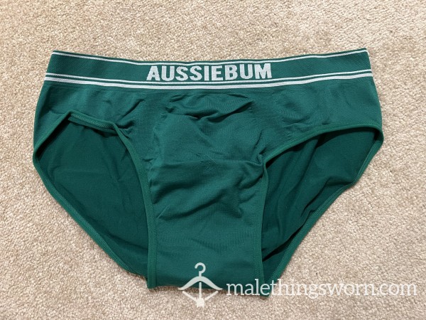 Green Aussieb*m Briefs Medium