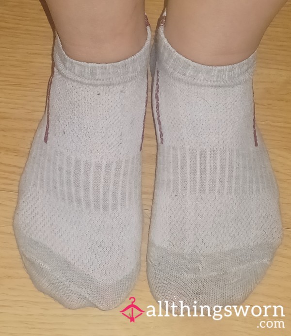 Grey And Burgundy Socks Price Includes Shipping