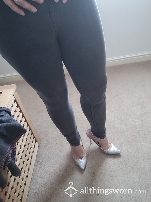 Grey Jeggings