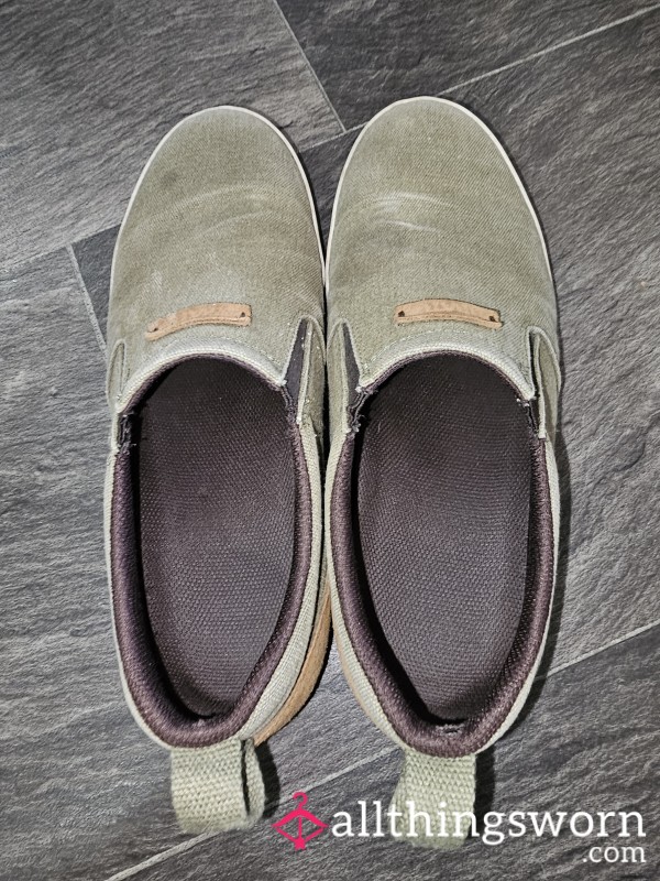 Husbands Stinky Green Flats