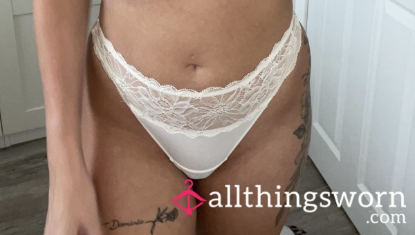 Lace And Lyrca Style Cream Thong 🤍