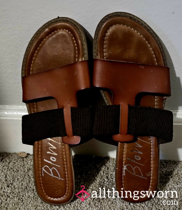 Leather Sandals With Imprints