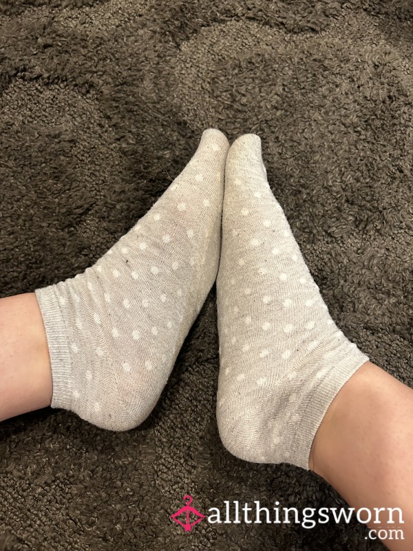 Light Grey/White Polka Dot Socks