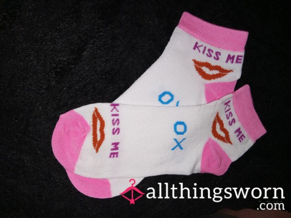 Light Pink 💋 Kiss Me Socks