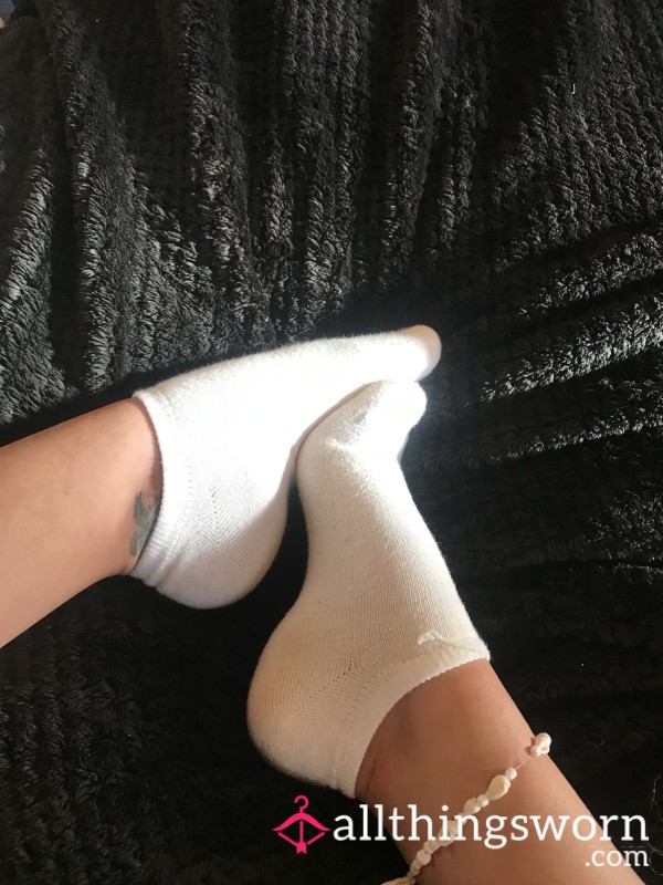 Little White Trainer Socks 🤍