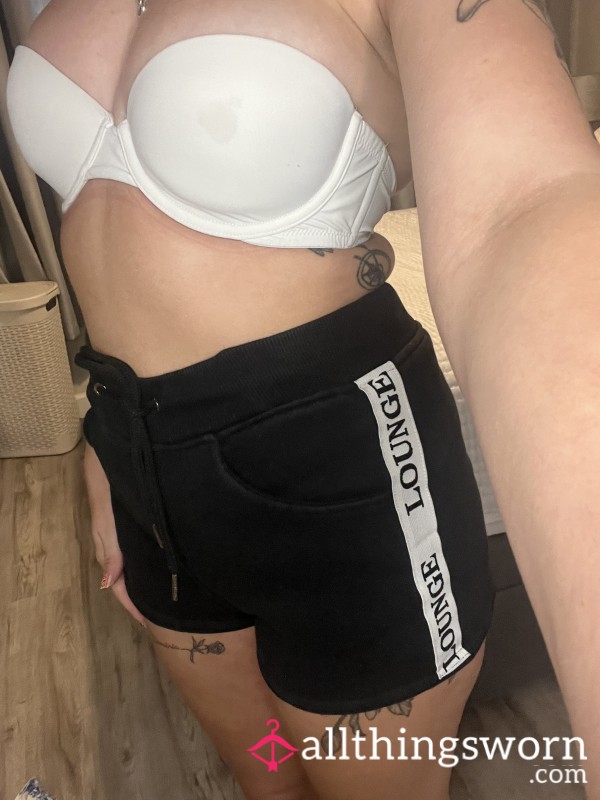 Lounge Mini Shorts 🖤