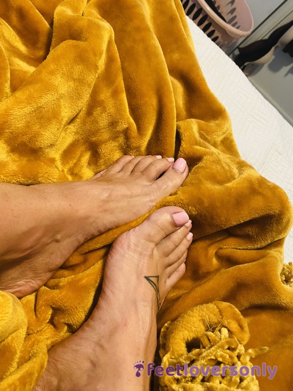 My Bare Feet 🙃