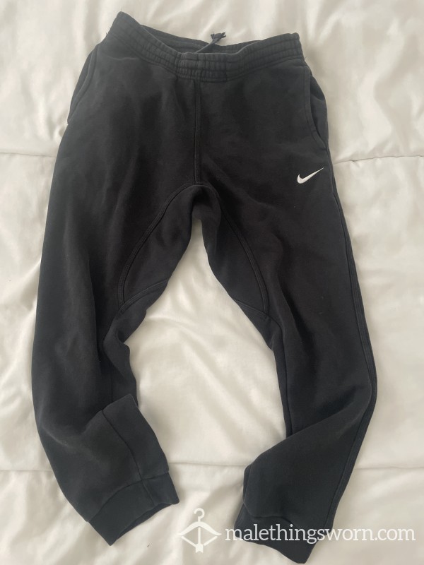 Nike Joggies