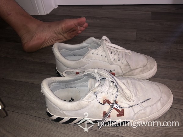 OFF-WHITE Sneakers Very Well Used !