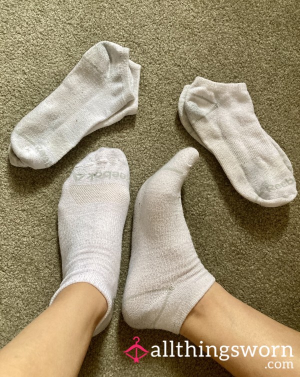 Older Thin White Reebok Ankle Socks