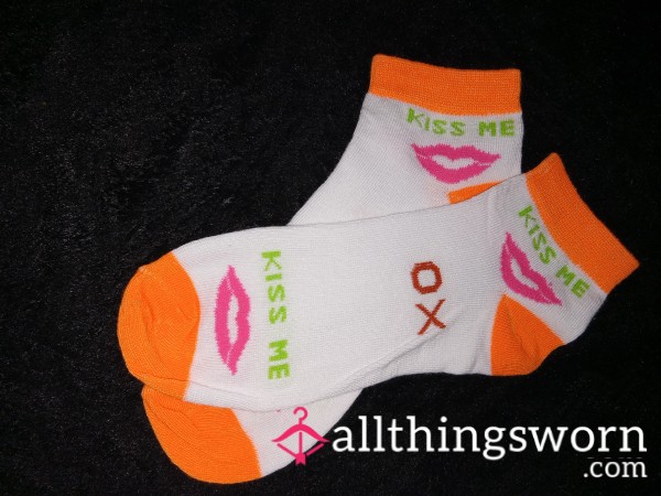 Orange 💋 Kiss Me Socks