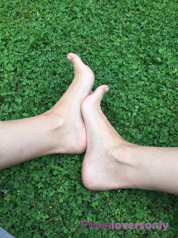 Outdoor Pictures Of My Gorgeous Feet