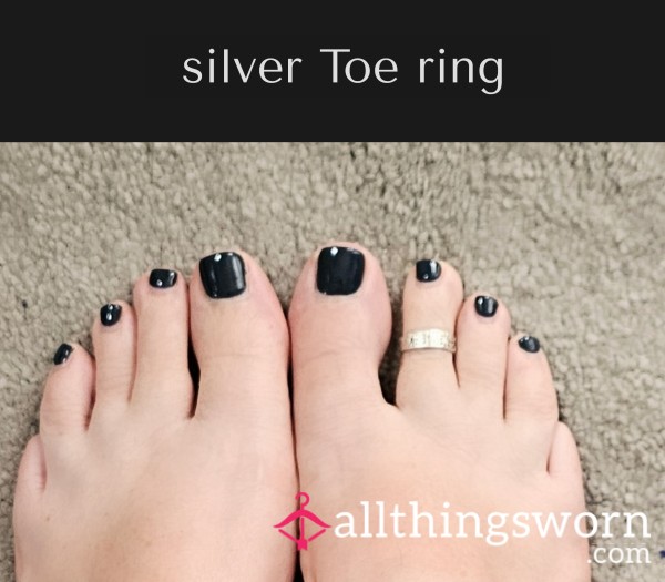 Own Ms Lucy's Silver Toe Ring