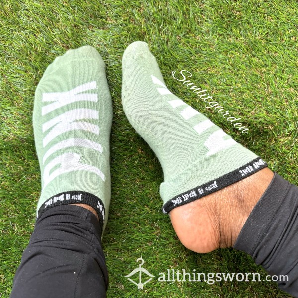 Vs PINK Socks (green)