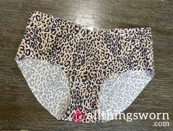 PINK Seamless Leopard Fullbacks 🐆