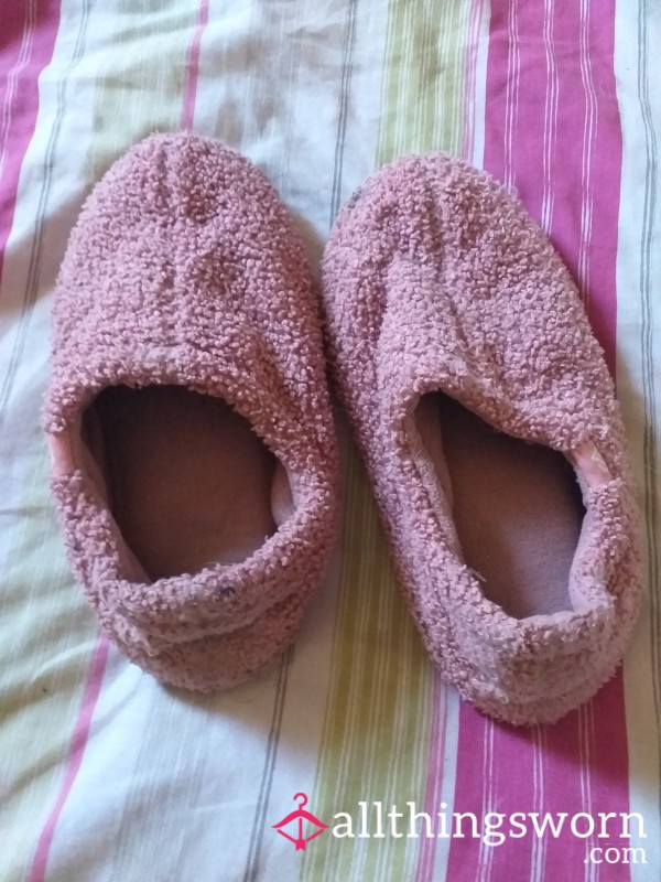 Pink. Slippers Stinky Fluffy Well Worn Inc Proof Of Wear Pics £20 3 Day Wear Inc. UK Post Inc