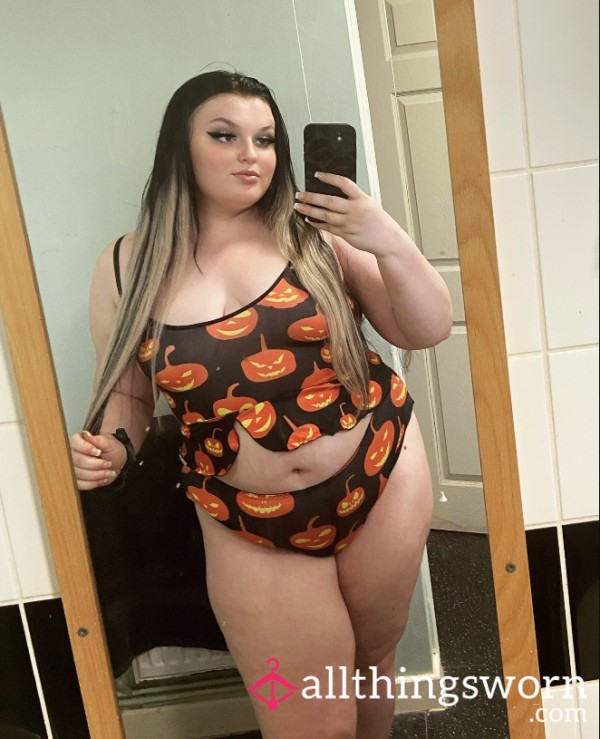 Pumpkin Bralette And Matching Panties