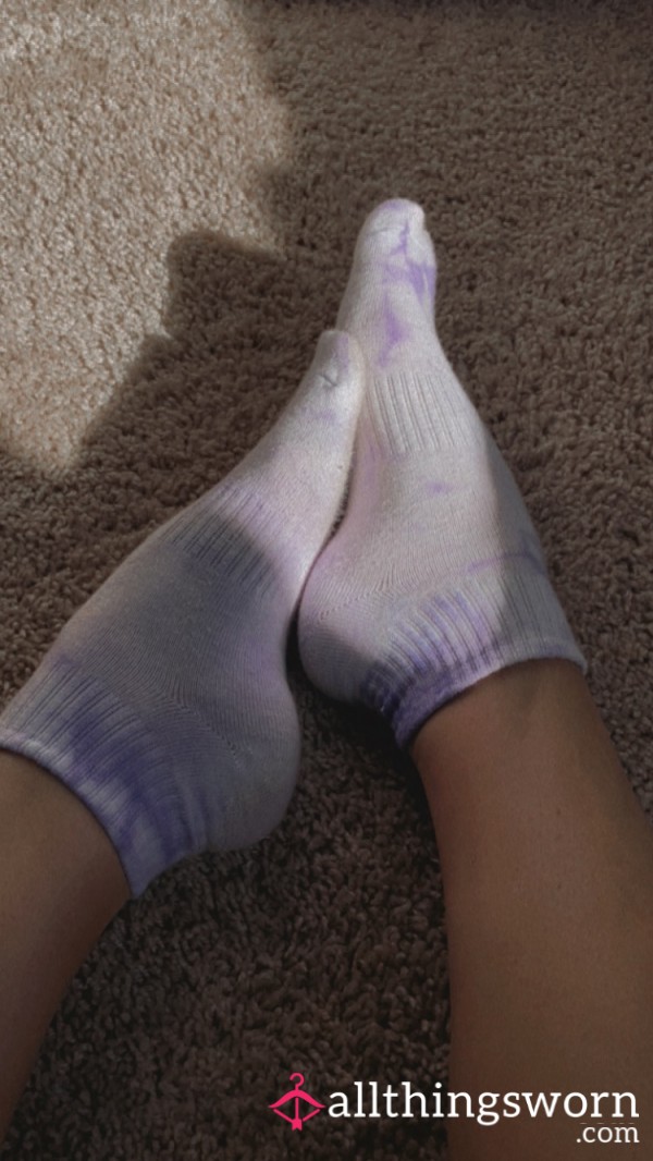 PURPLE TIEDYE SOCKS