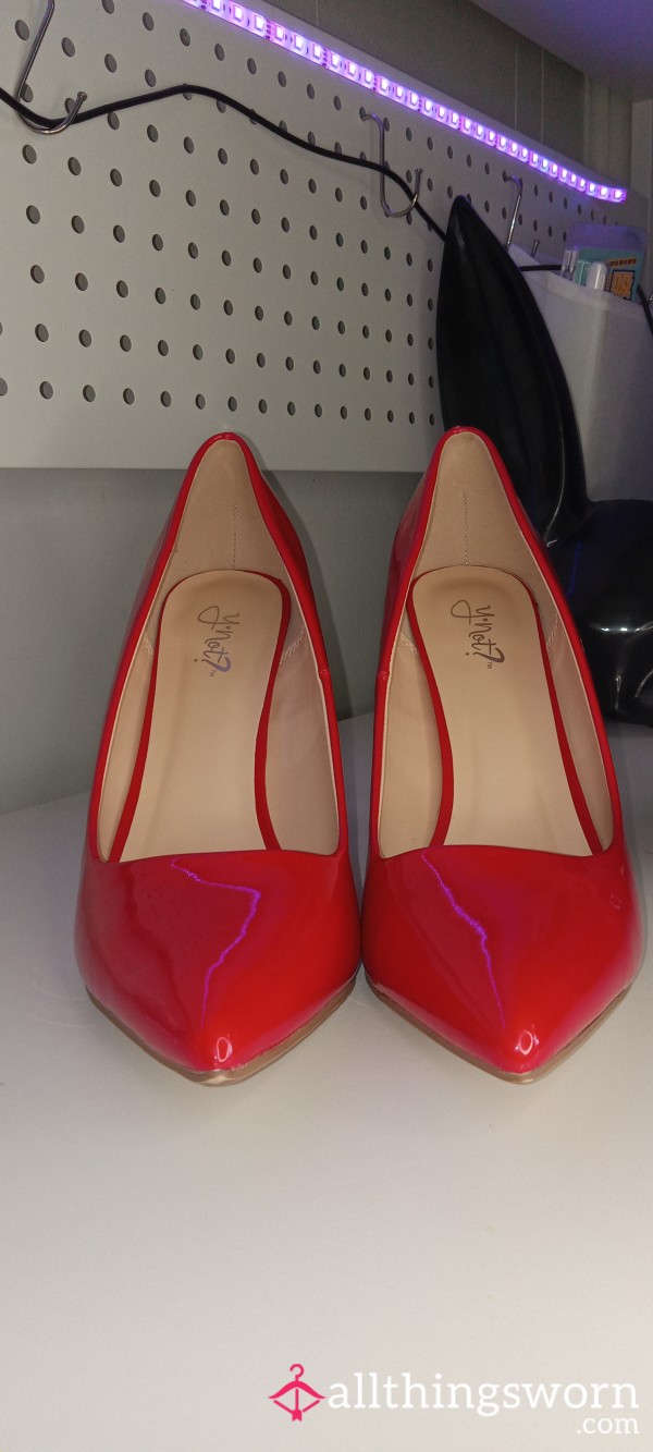 Red High Heels 👠 Size 11