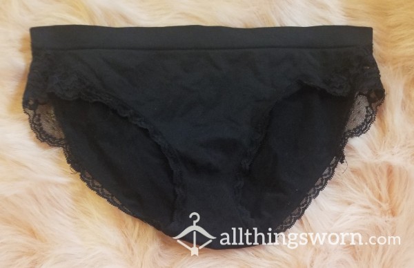 Secret Treasures (M/6) Nylon Panties