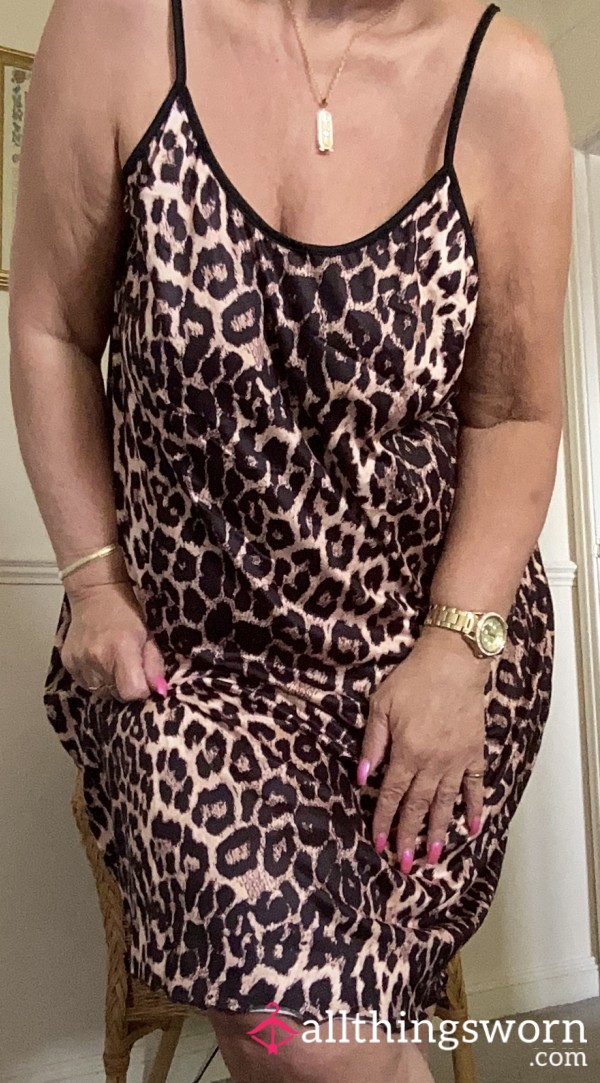 S**y Leopard Print Chemise