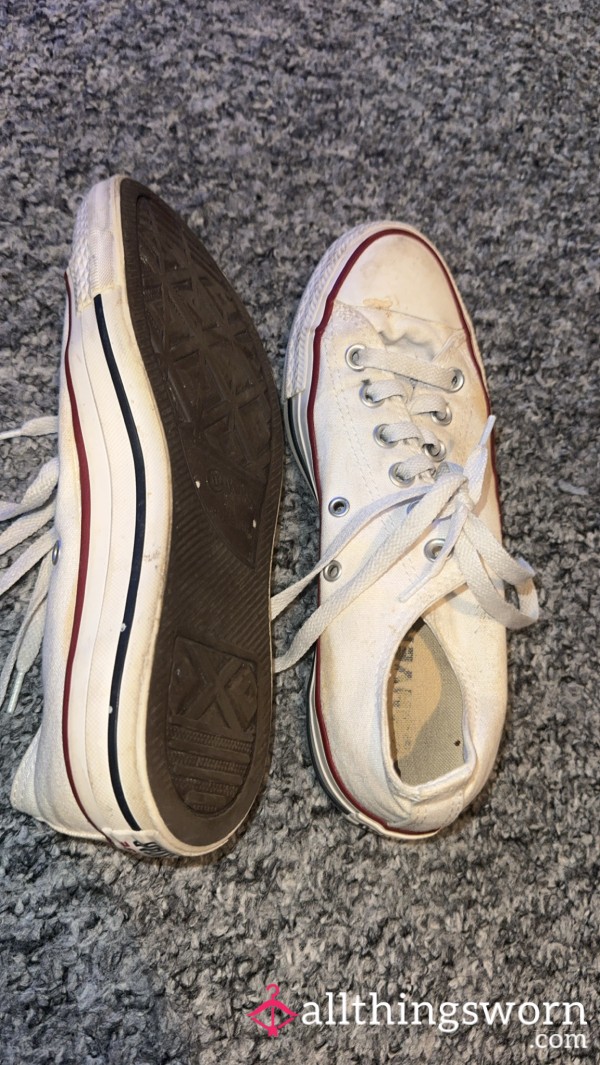 Size 6 White Converse