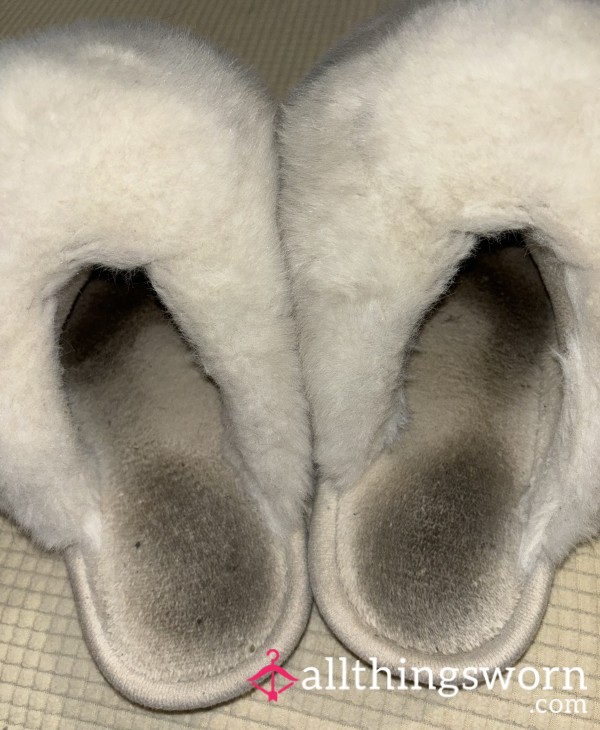 Slippers *tonight Only*