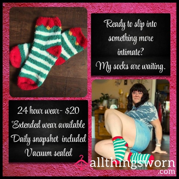 Sock Pair #23 - Fuzzy Christmas