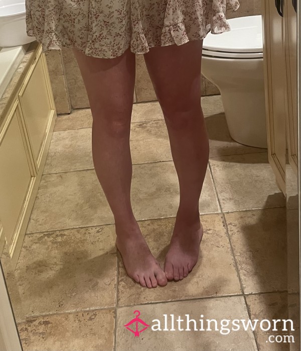Summer Skirt And Bare Feet